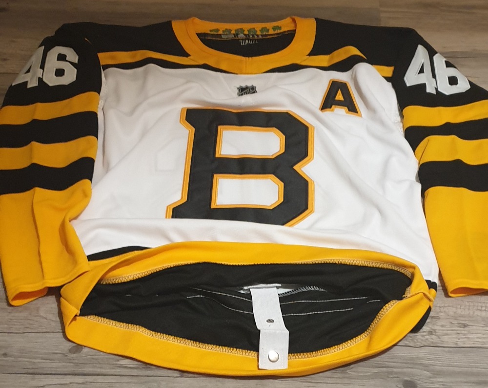 David krejci hotsell winter classic jersey